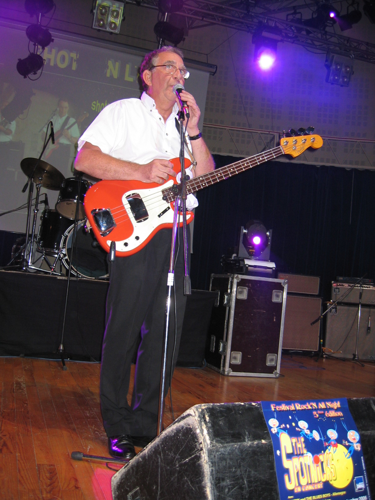 Spotnicks 145.jpg